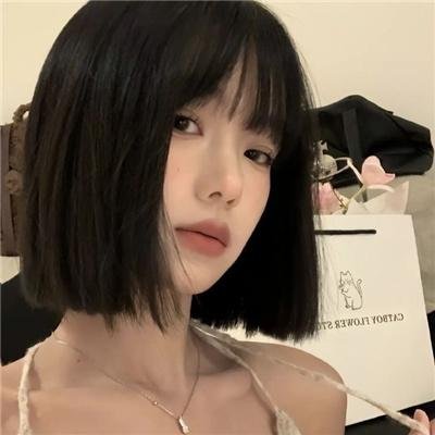 沼泽的蓝天
